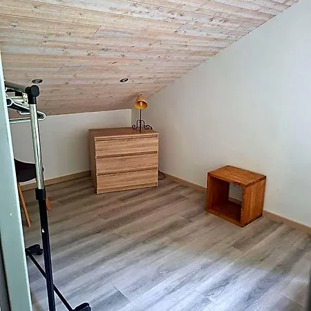 Bed and breakfast Indépendant Les Ormes Enchastrayes