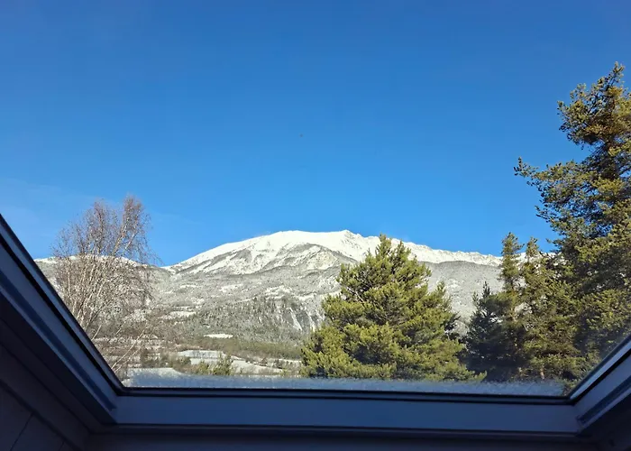 Les Ormes Couette-café Enchastrayes